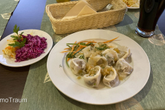 Polnische Küche aus Ermland-Masuren. Leckere Dzyndzalki