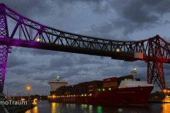 Am Nord-Ostsee-Kanal in Rendsburg - Schiffe gucken