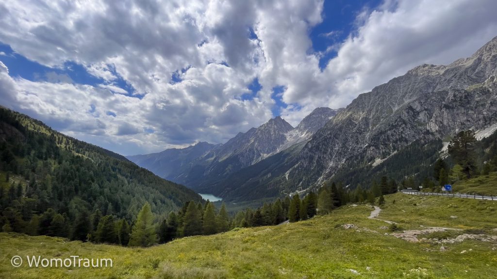 Blick nach Südtirol vom Staller Sattel aus